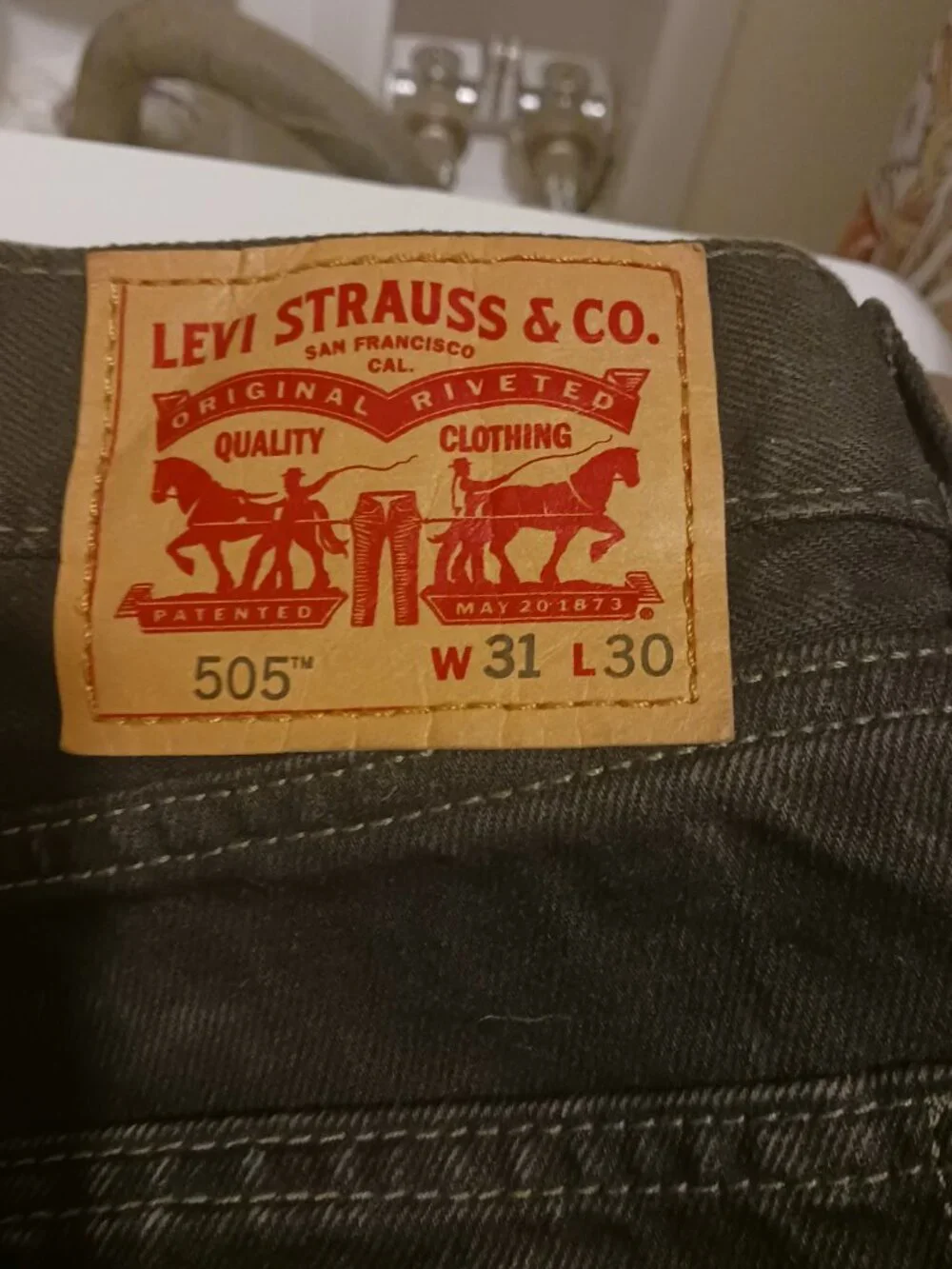 Levi's men's 505 black jeans 31x30